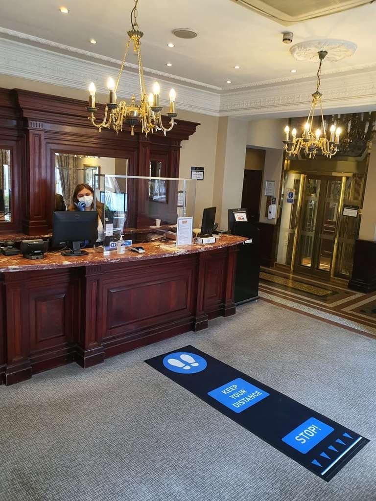 Grange Bracknell Hotel Interiør bilde